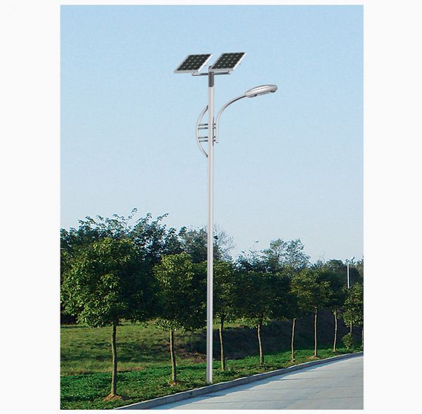 7米太阳能路灯